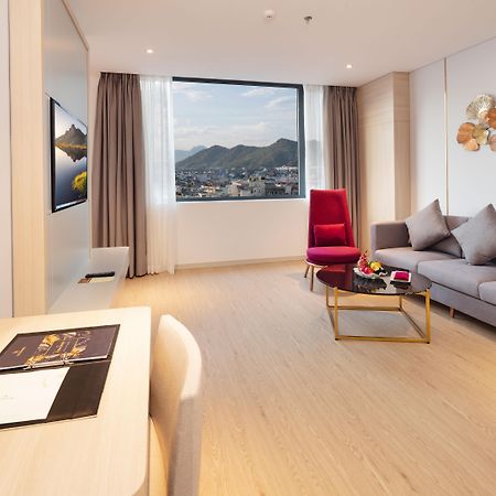 DQua Hotel&Apartment Nha Trang Buitenkant foto