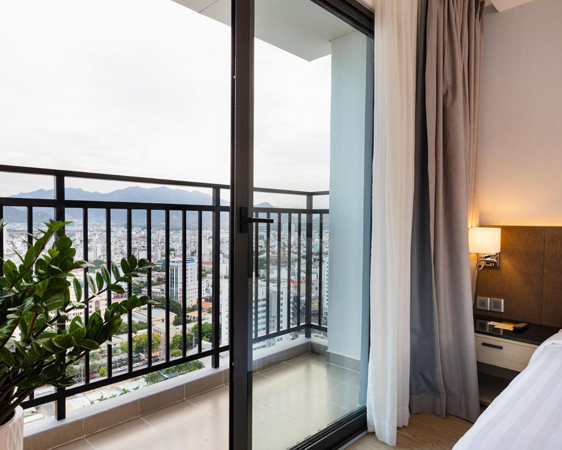 DQua Hotel&Apartment Nha Trang Buitenkant foto