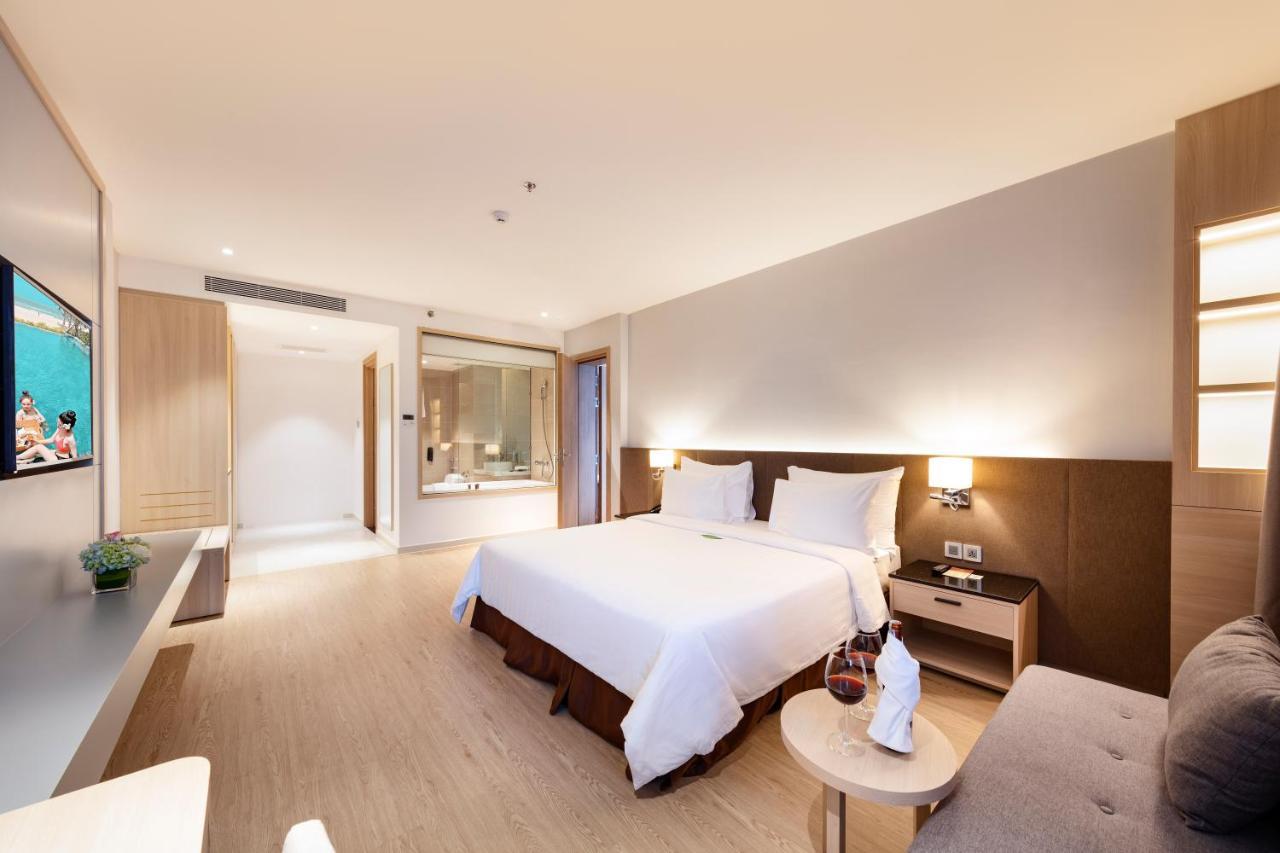 DQua Hotel&Apartment Nha Trang Buitenkant foto